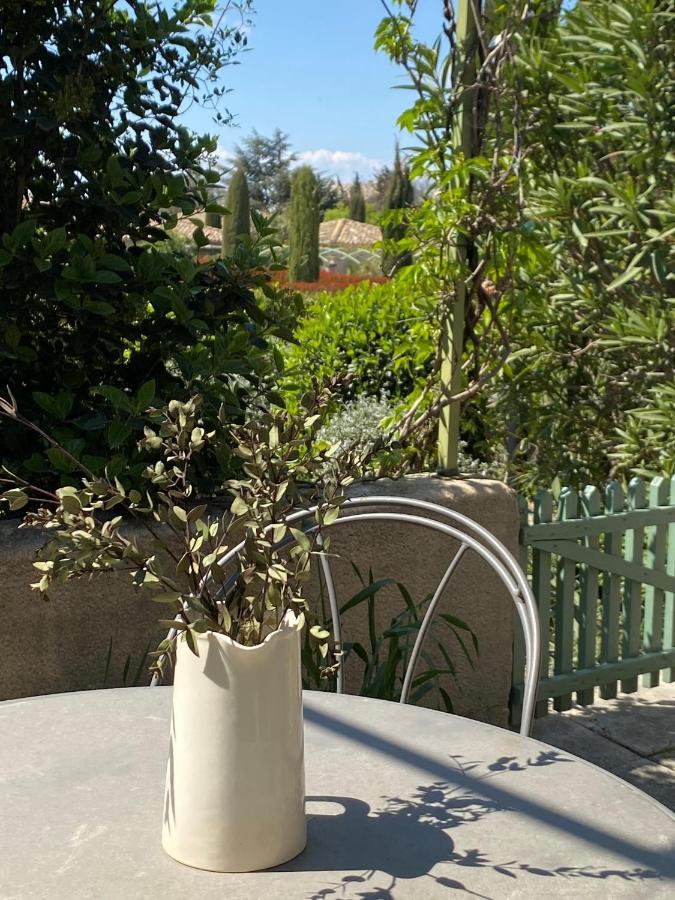 Un Gite En Provence - Les Jardins De Fontanille Saint-Rémy-de-Provence Eksteriør bilde